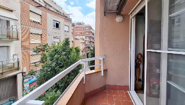 Imagen 29 Inmueble 305007 - Piso en venta en Barcelona / Jaume Roig - Av. Madrid
