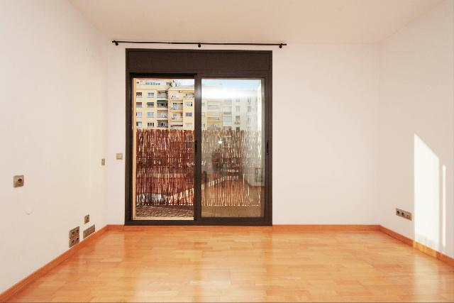 Imagen 20 Inmueble 305404 - Piso en venta en Barcelona / Manso - Viladomat