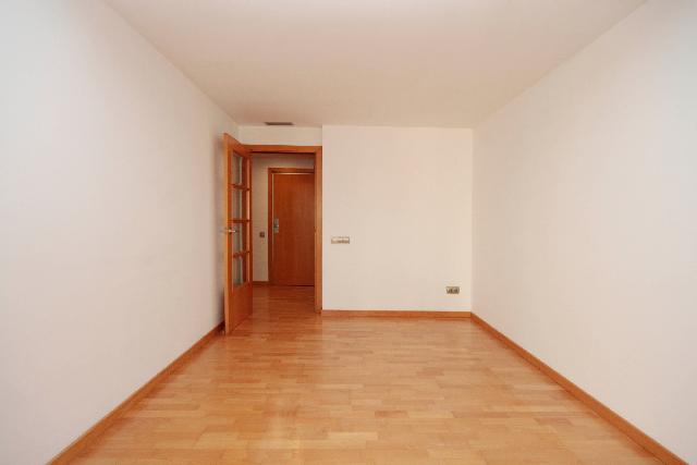 Imagen 30 Inmueble 305404 - Piso en venta en Barcelona / Manso - Viladomat