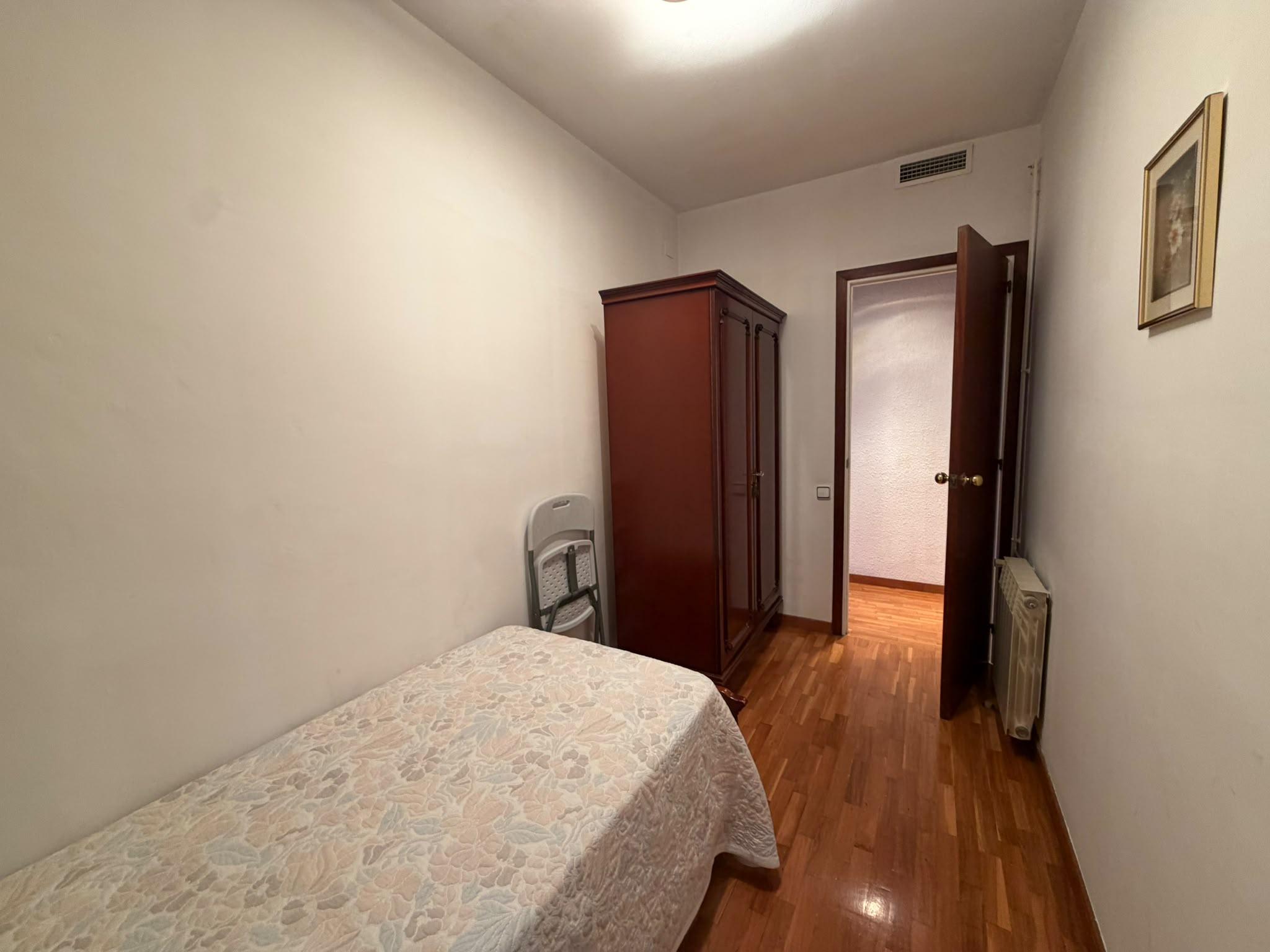Imagen 22 Ático en venta en Hospitalet De Llobregat L´ / Junto a al estación de metro de Santa Eulalia