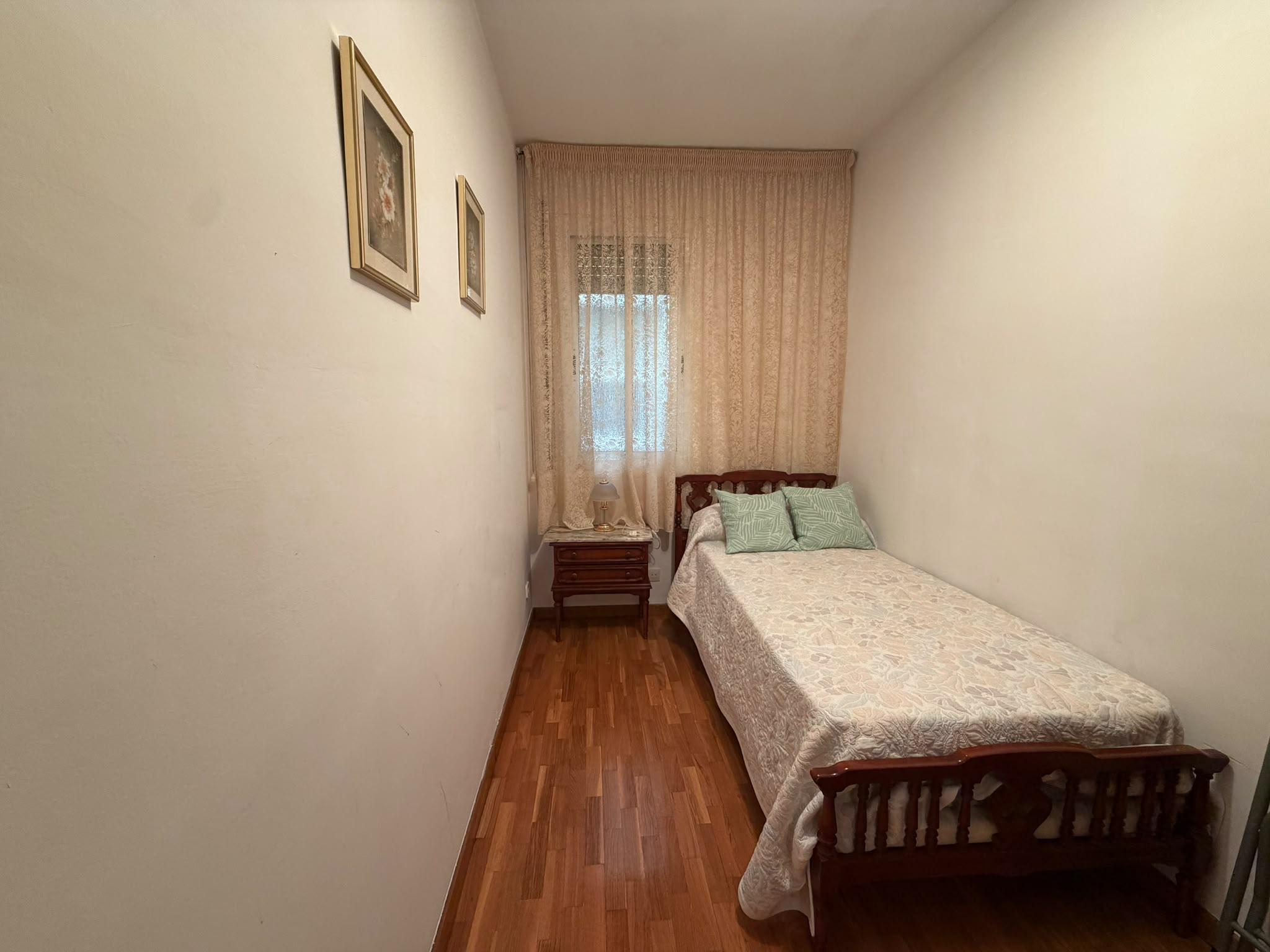 Imagen 23 Ático en venta en Hospitalet De Llobregat L´ / Junto a al estación de metro de Santa Eulalia