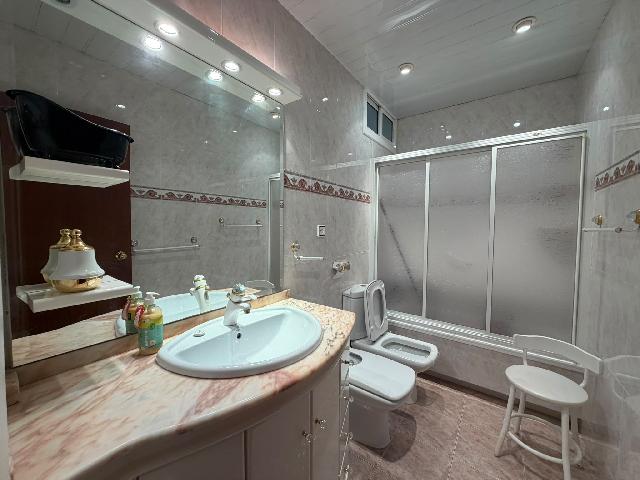 Imagen 5 Inmueble 306562 - Ático en venta en Hospitalet De Llobregat (L´) / Junto a al estación de metro de Santa Eulalia