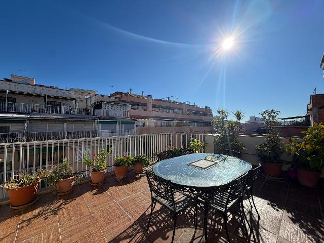 Imagen 6 Inmueble 306562 - Ático en venta en Hospitalet De Llobregat (L´) / Junto a al estación de metro de Santa Eulalia