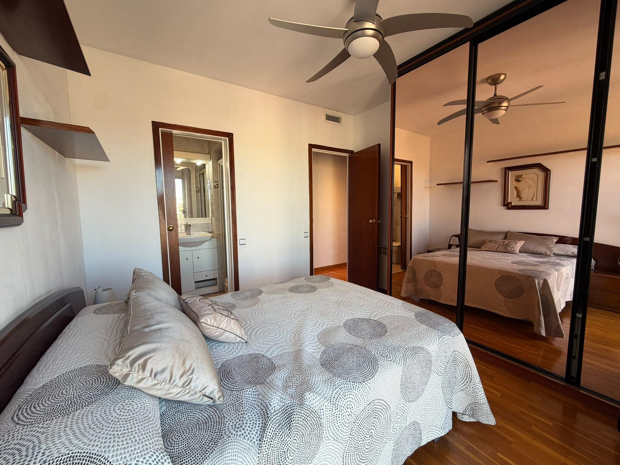 Imagen 26 Ático en venta en Hospitalet De Llobregat L´ / Junto a al estación de metro de Santa Eulalia