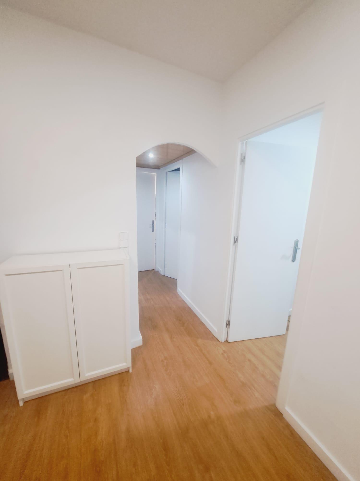 Imagen 2 Apartamento en venta en Barcelona / Guitard - Berlin