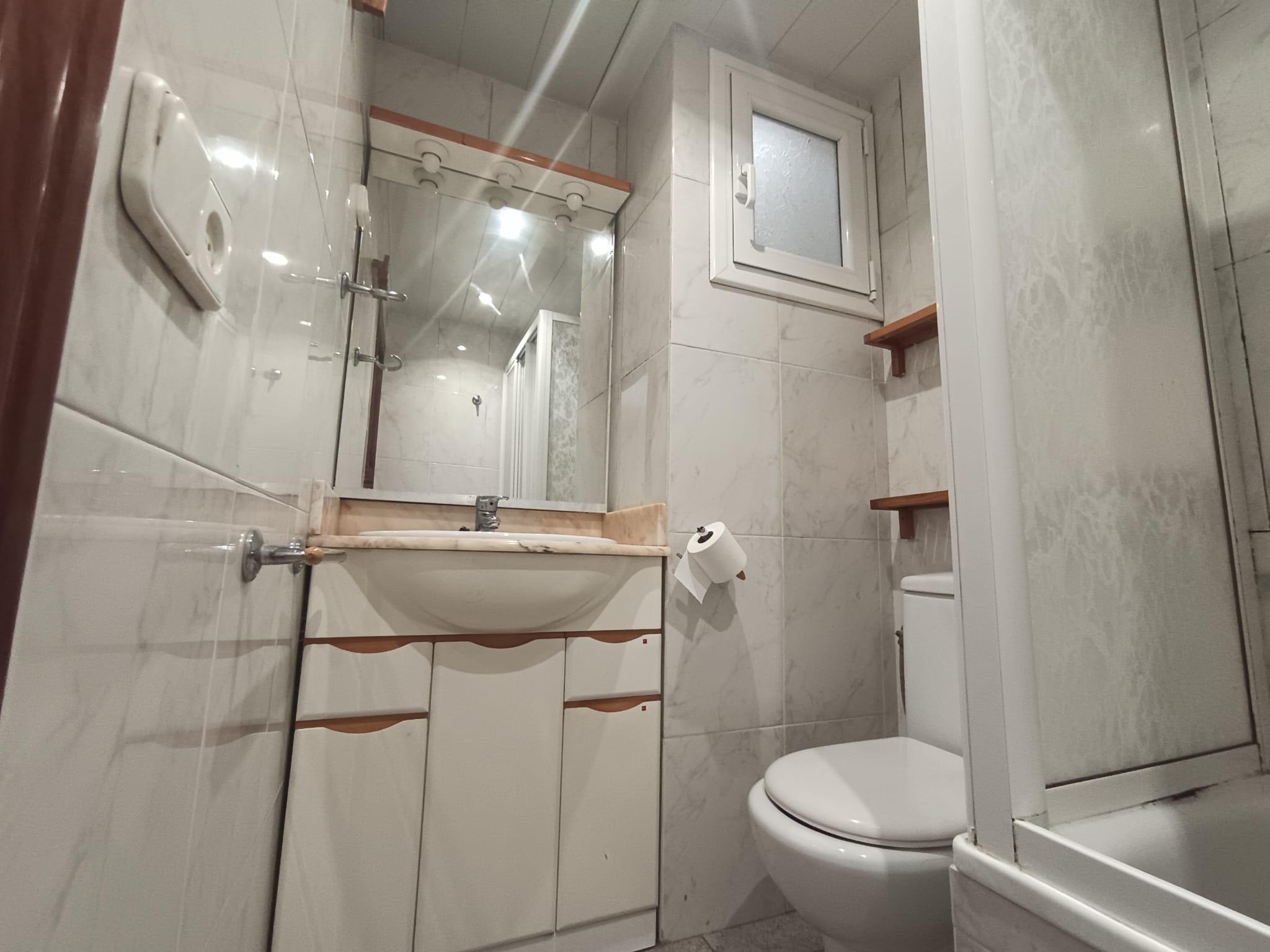 Imagen 20 Piso en venta en Barcelona / Aiguablava - Trinitat Nova