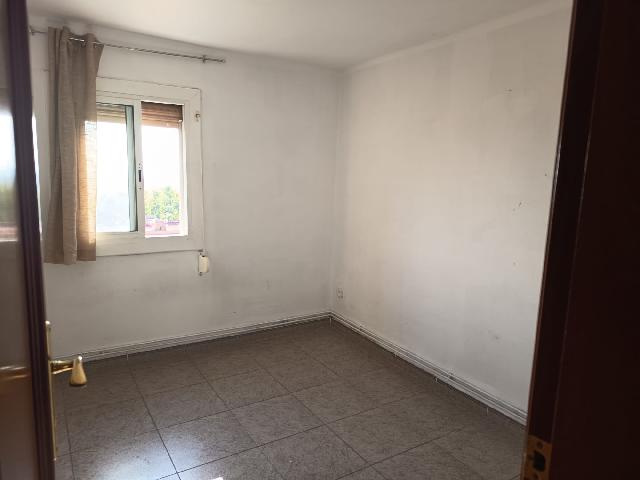 Imagen 2 Inmueble 306691 - Piso en venta en Barcelona / Aiguablava - Trinitat Nova