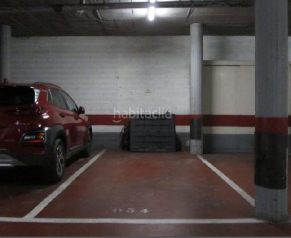 Imagen 1 Inmueble 260917 - Parking Coche en alquiler en Girona / Parking per a cotxe gran al carrer de Joan Maragall