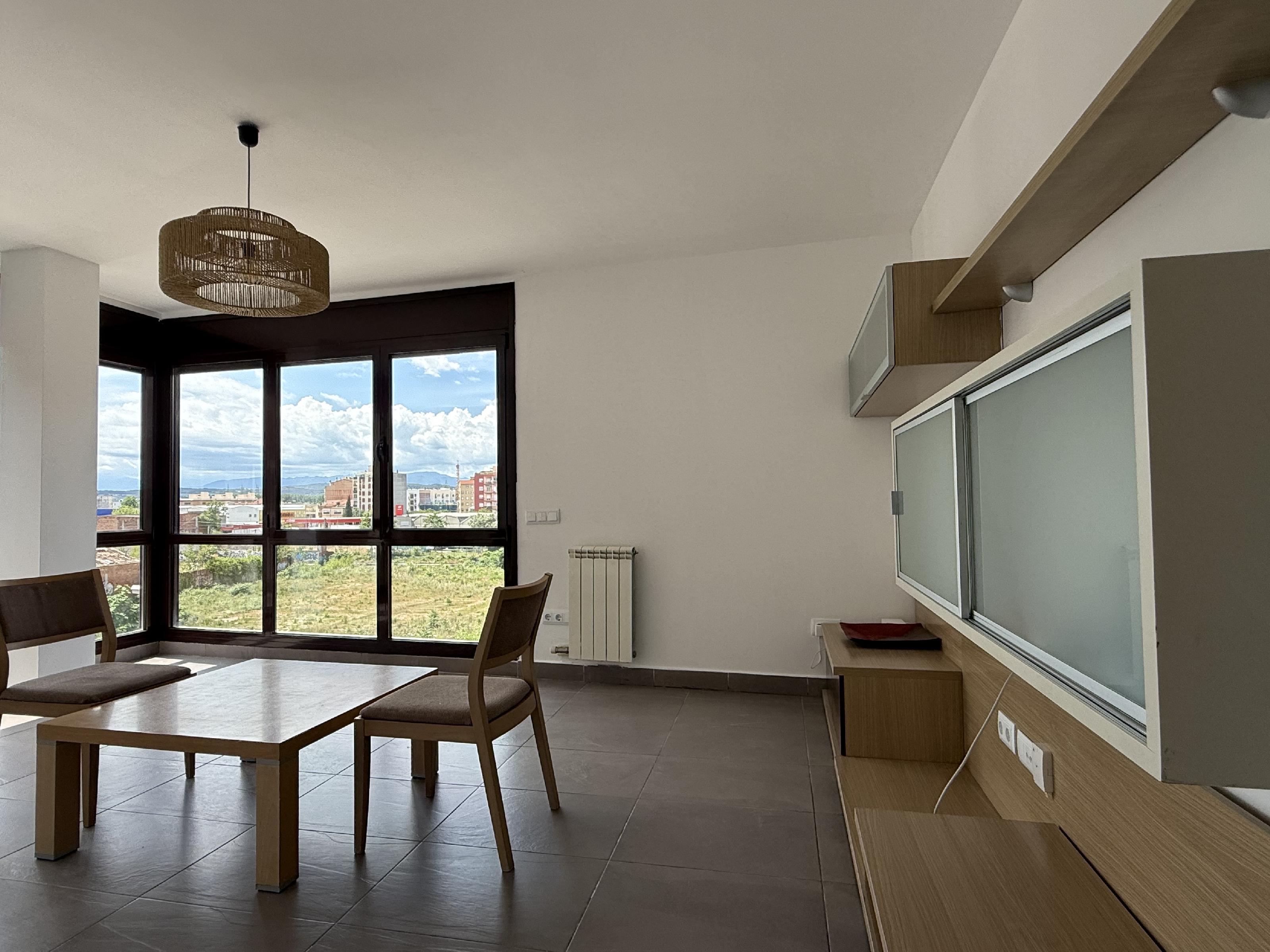 Imagen 1 Piso en alquiler en Girona / Pis de 92m2  al costat del Corte Inglés - Girona