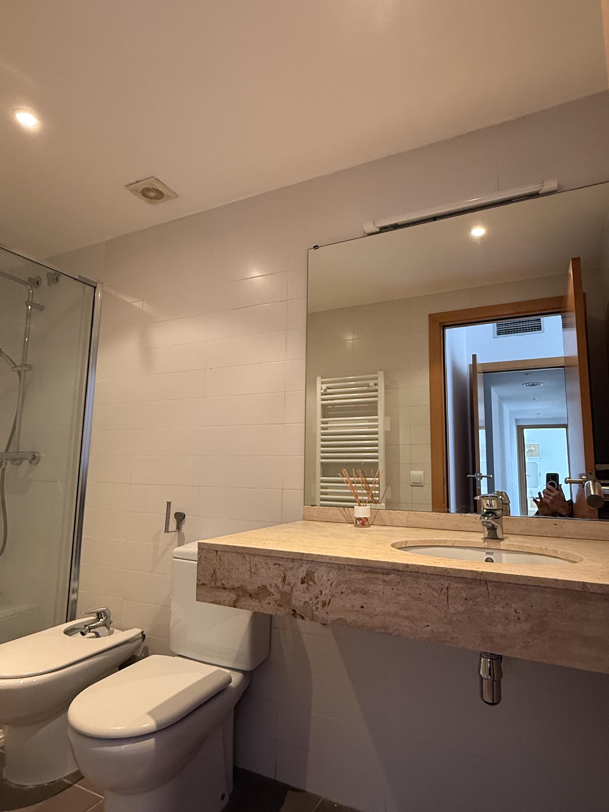 Imagen 19 Piso en alquiler en Girona / Pis de 92m2  al costat del Corte Inglés - Girona