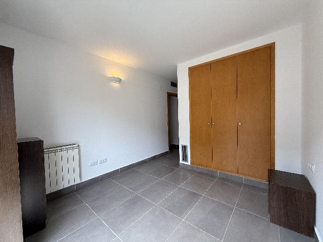 Imagen 16 Inmueble 283489 - Piso en alquiler en Girona / Pis de 92m2  al costat del Corte Inglés - Girona