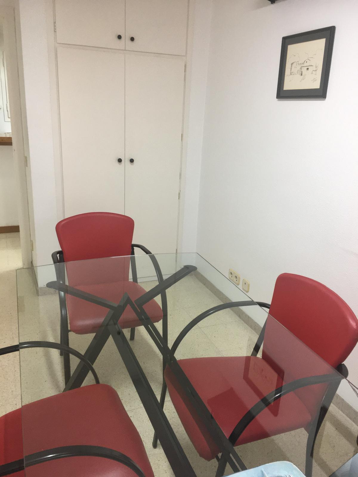 Imagen 13 Oficina Comercial en alquiler en Girona / Despatx de 112m2 al costat del Col.legi Mas Mitjà Imagen 13 Oficina Comercial en alquiler en Girona / Despatx de 112m2 al costat del Col.legi Mas Mitjà