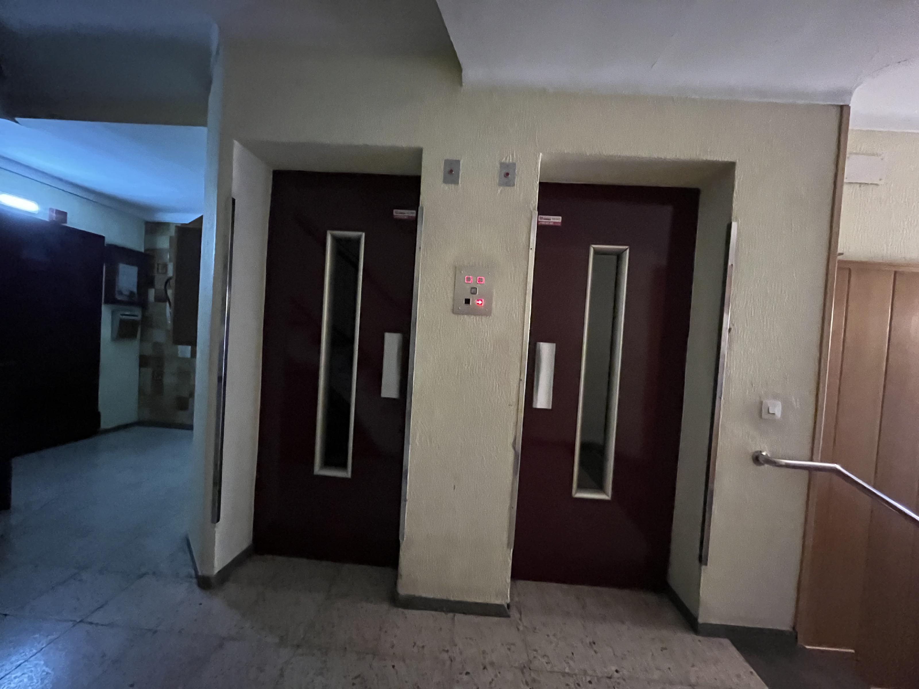 Imagen 26 Piso en venta en Girona / Pis de 105m2 al costat del Masmitjà. Amb parking.