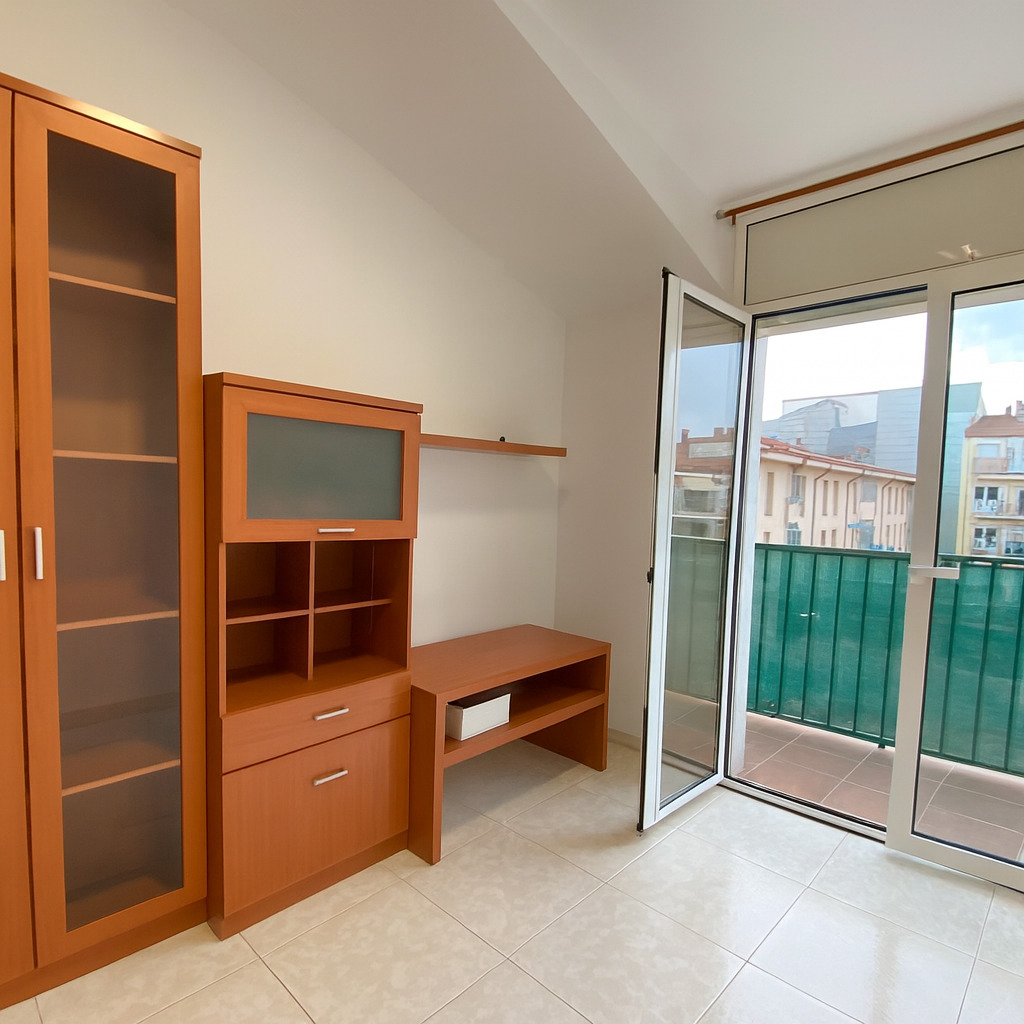 Imagen 1 Piso en venta en Girona / Pis de 43 m2 a Eixample Sud al costat del Corte Ingles