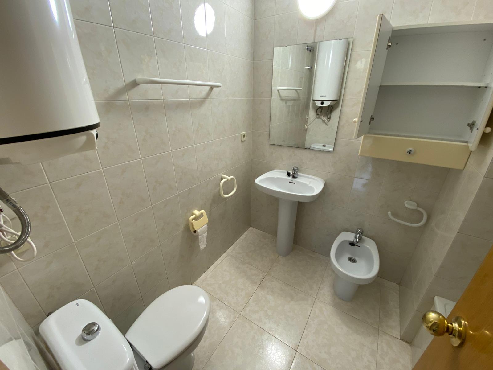 Imagen 5 Piso en venta en Girona / Pis de 43 m2 a Eixample Sud al costat del Corte Ingles