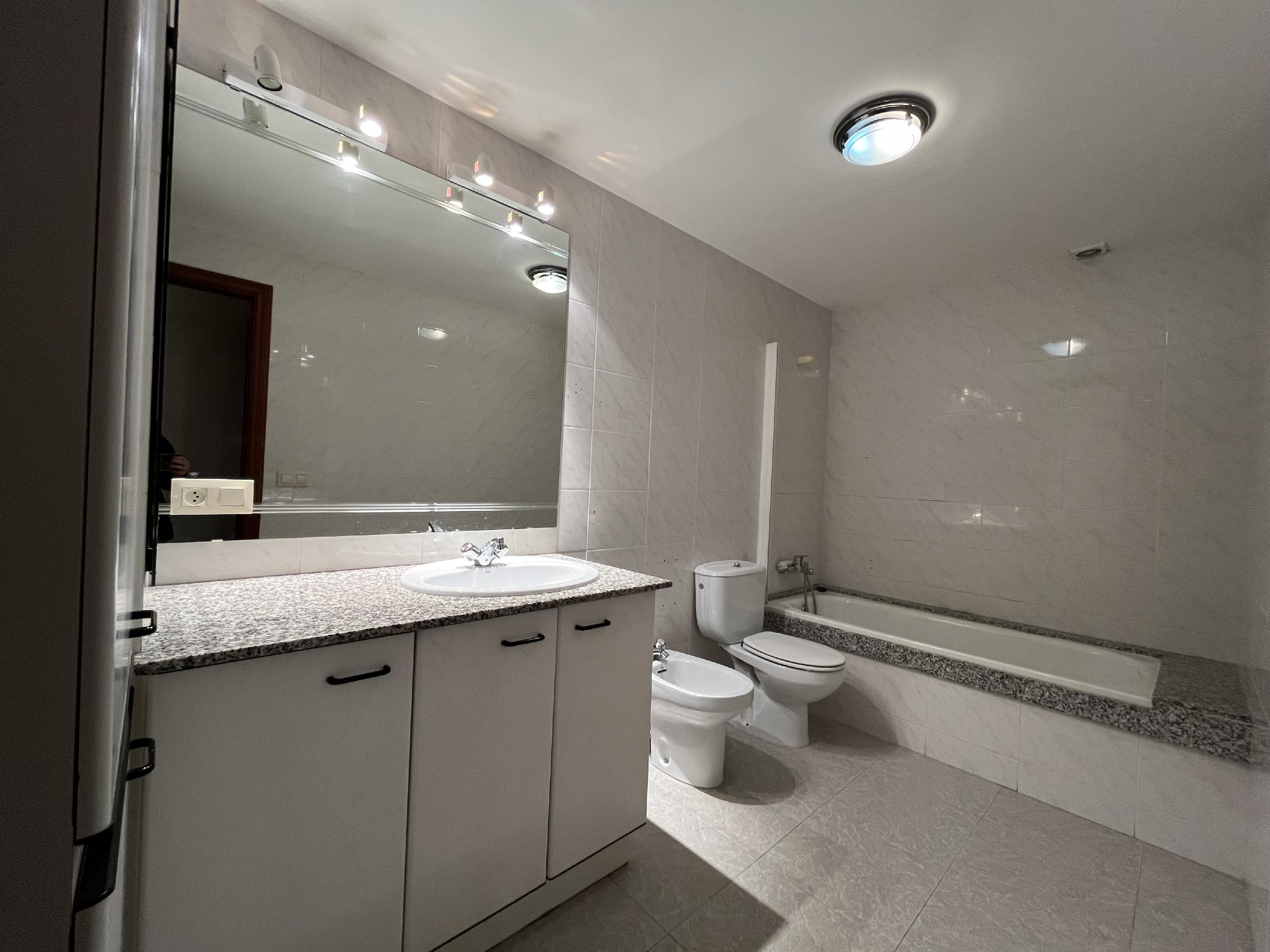 Imagen 13 Dúplex en venta en Cassà De La Selva / Fantàstic dúplex de 152m2 a Cassà de la Selva