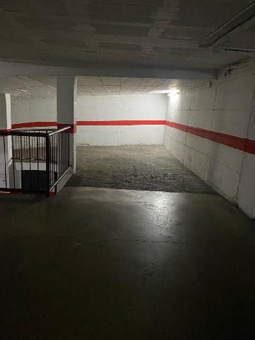 Imagen 5 Inmueble 299824 - Parking Coche en venta en Girona / Plaça de parking gran a Lluis Pericot