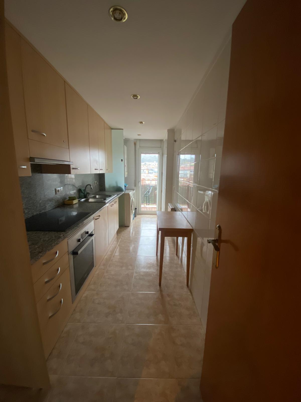 Imagen 7 Piso en venta en Girona / Fantàstic pis de 96m2 al costat de l´Escola del Pla 