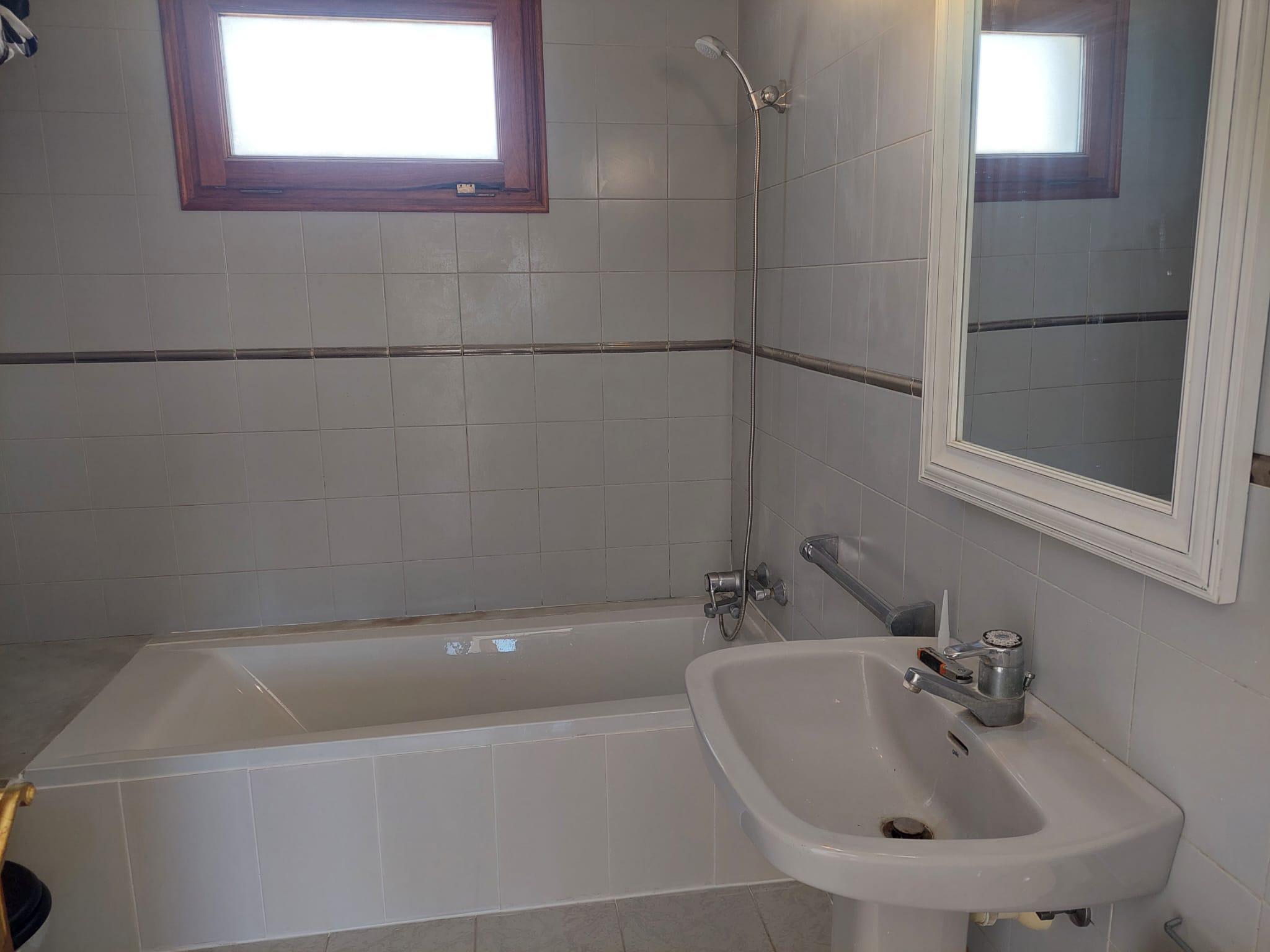 Imagen 9 Casa Aislada en alquiler en Bisbal D´empordà La / Casa independent de 188 m2 a La Bisbal...