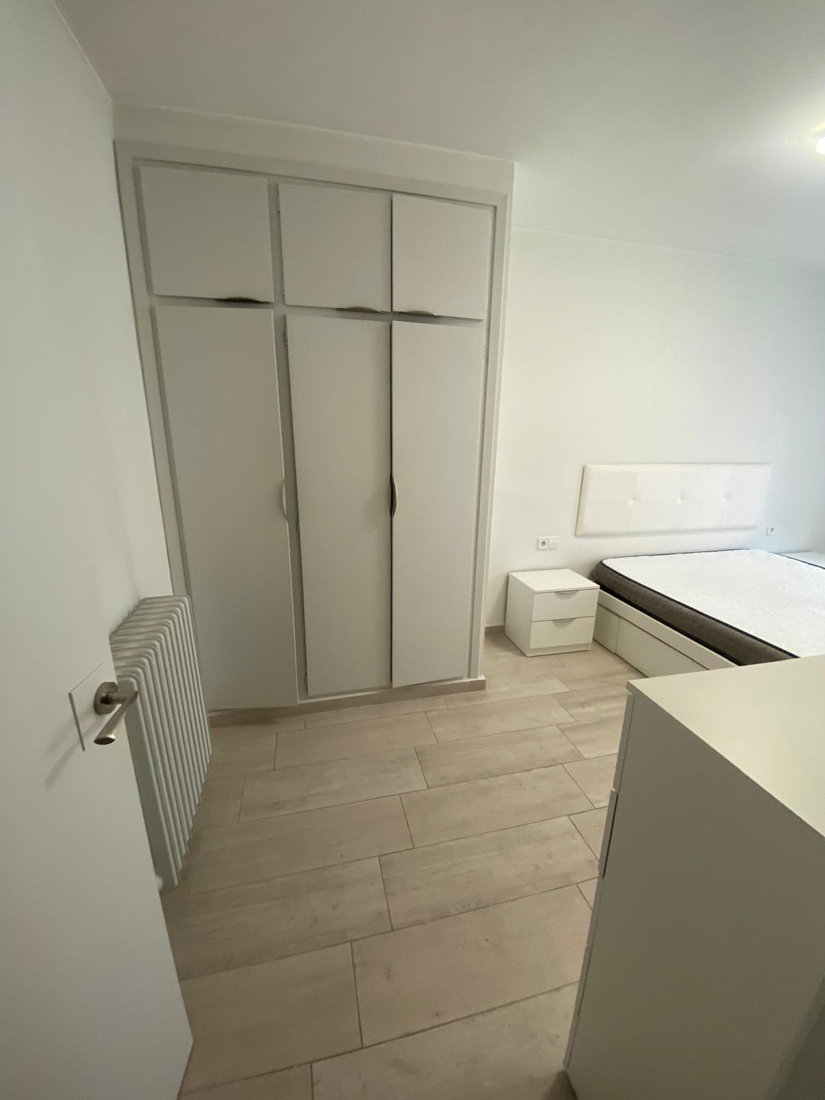 Imagen 9 Piso en alquiler en Girona / Pis totalment reformat i moblat a la zona de l´Eixample 