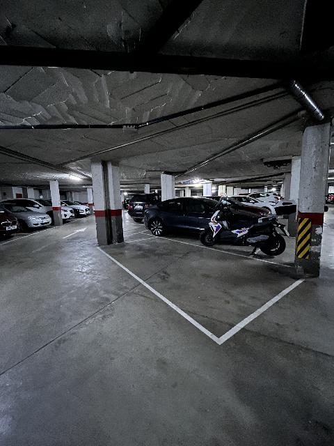 Imagen 2 Inmueble 300566 - Parking Coche en alquiler en Girona / Parking per a cotxe gran-mitjà a l´estaciò