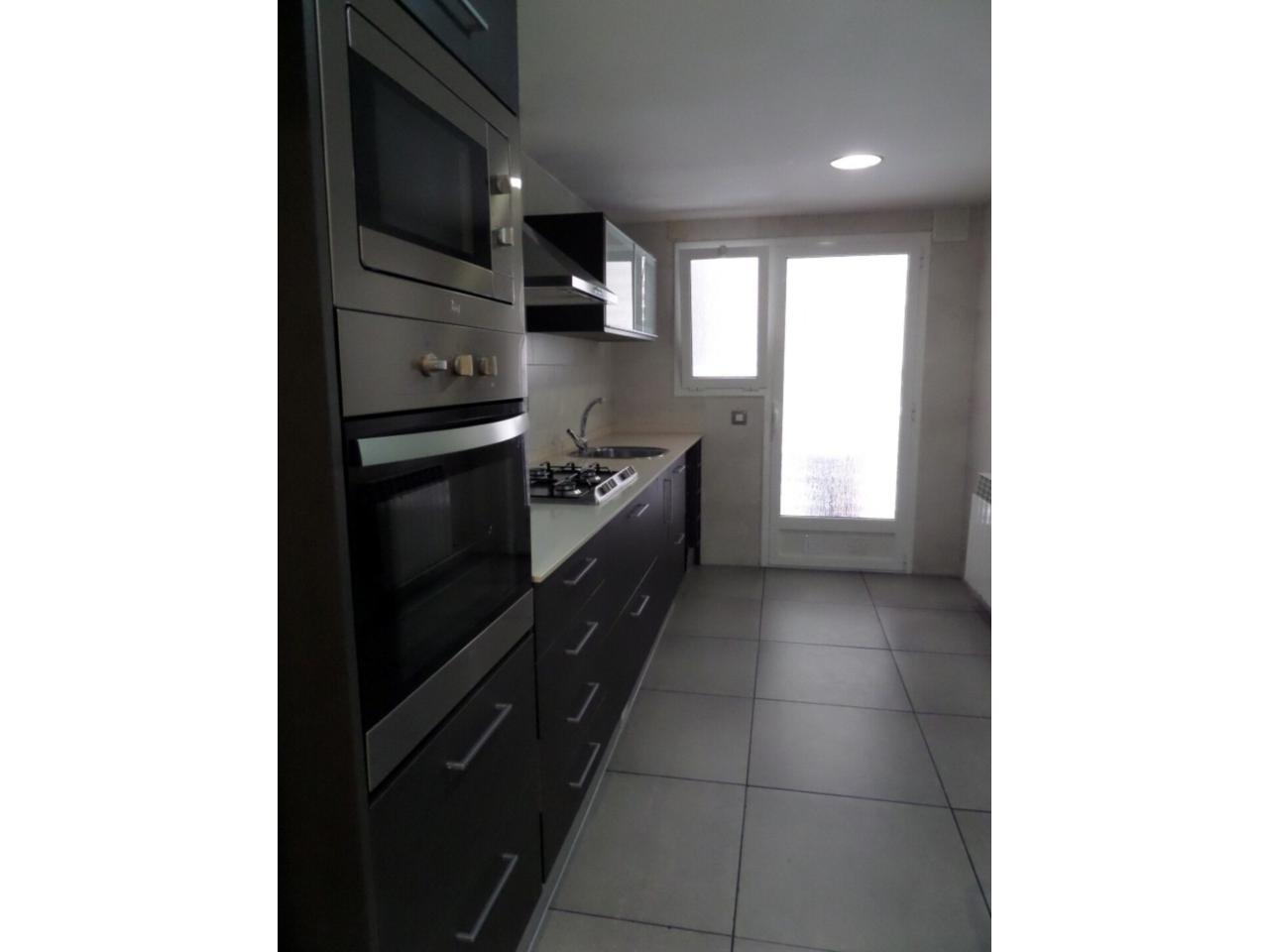 Imagen 6 Piso en venta en Lloret De Mar / Fantàstic pis reformat de 106m2 a Can Sabata