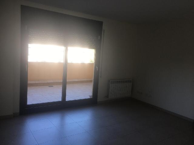 Imagen 1 Inmueble 301512 - Piso en alquiler en Quart / Pis de 58m2 a la població de Quart (Girona)