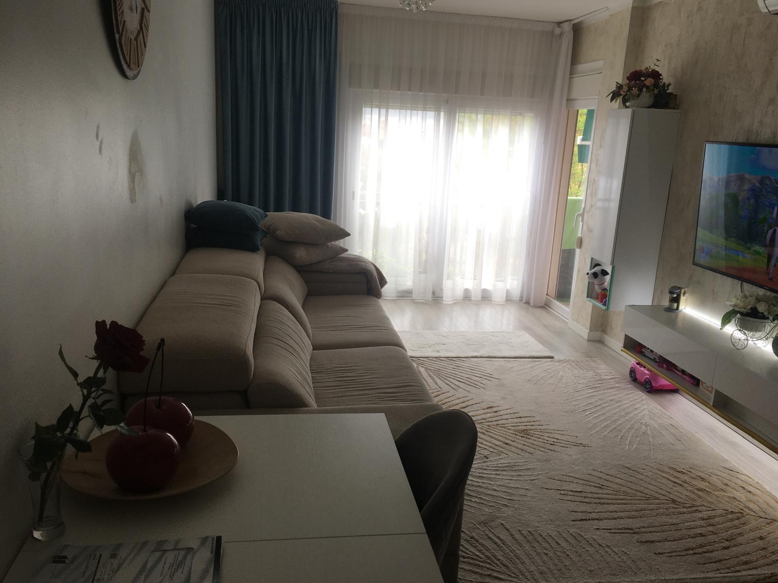 Imagen 2 Piso en venta en Salt / Fantàstic pis de 90m2 al costat de l´Eram de Salt