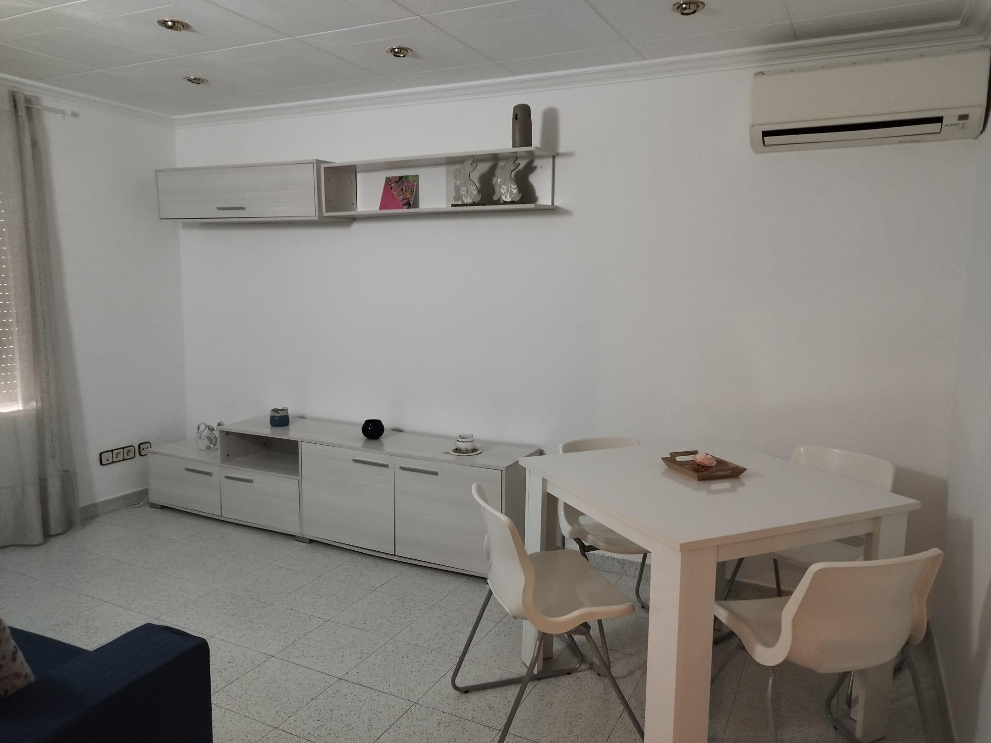Imagen 4 Piso en venta en Girona / Planta baixa de 72 m2 al costat del Cap de Montilivi