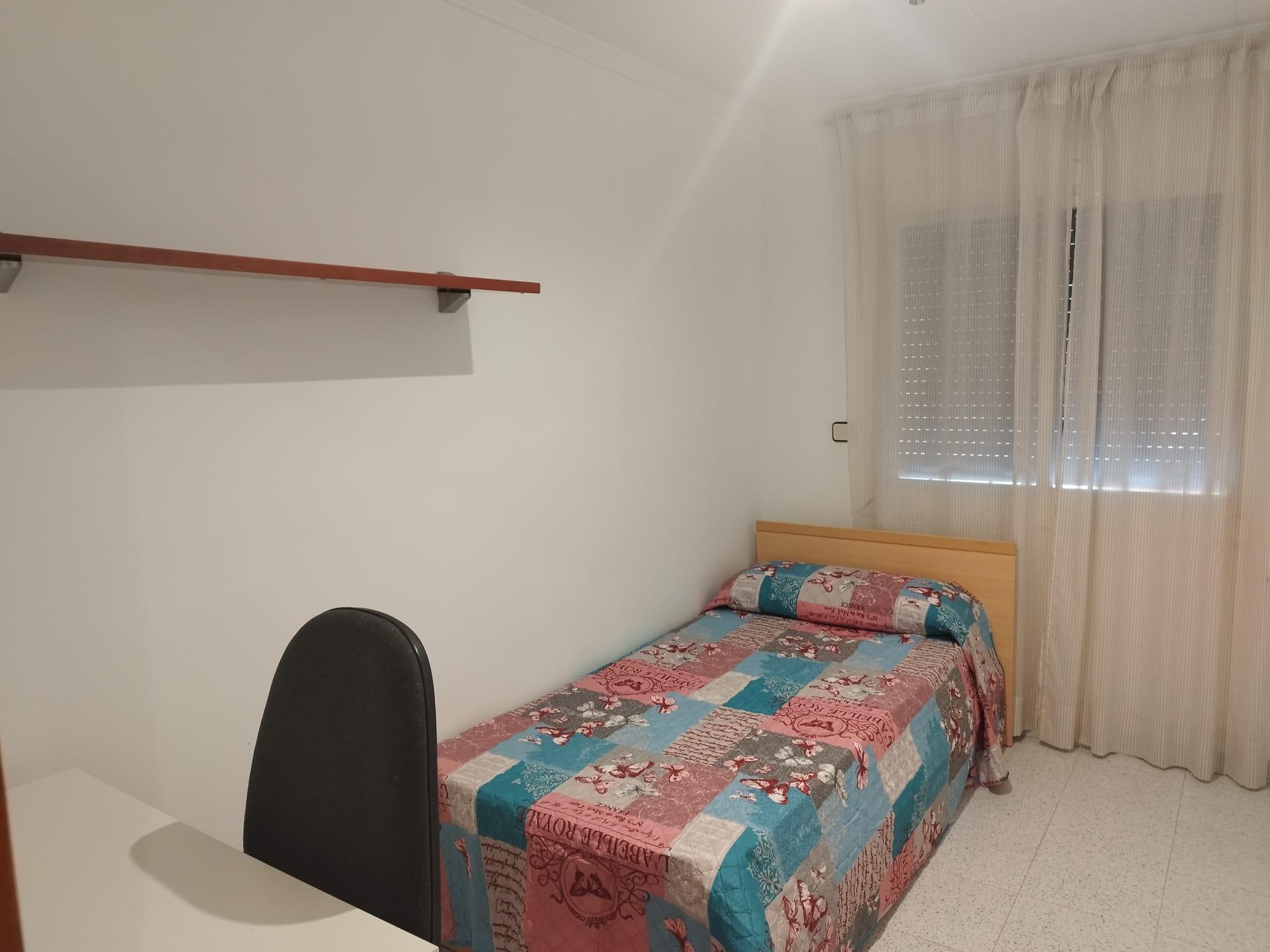 Imagen 13 Piso en venta en Girona / Planta baixa de 72 m2 al costat del Cap de Montilivi