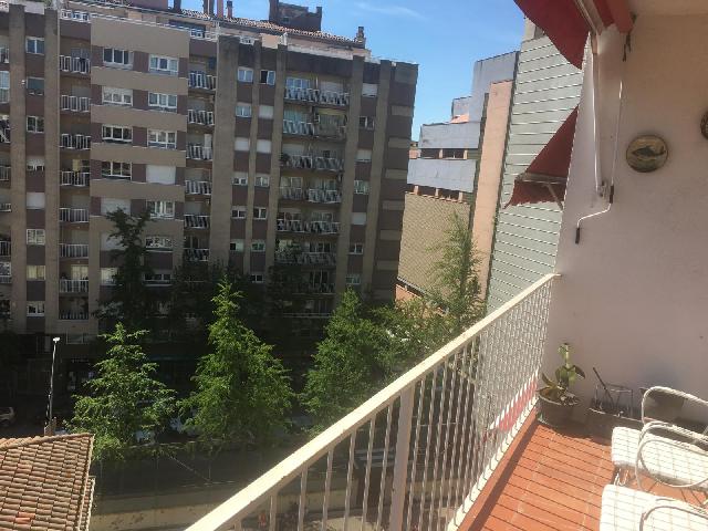 Imagen 1 Inmueble 302195 - Piso en venta en Girona / Pis de 106 m2 al costat del Col.legi Mas Mitjà