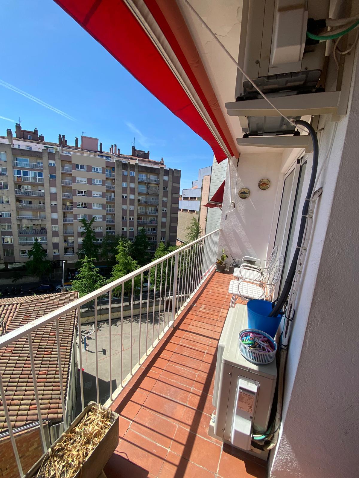 Imagen 11 Piso en venta en Girona / Pis de 106 m2 al costat del Col.legi Mas Mitjà