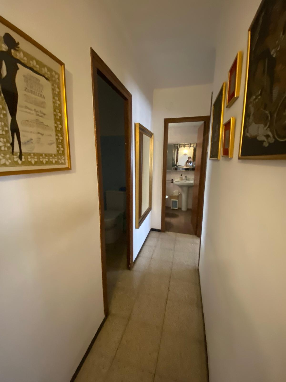 Imagen 12 Piso en venta en Girona / Pis de 106 m2 al costat del Col.legi Mas Mitjà