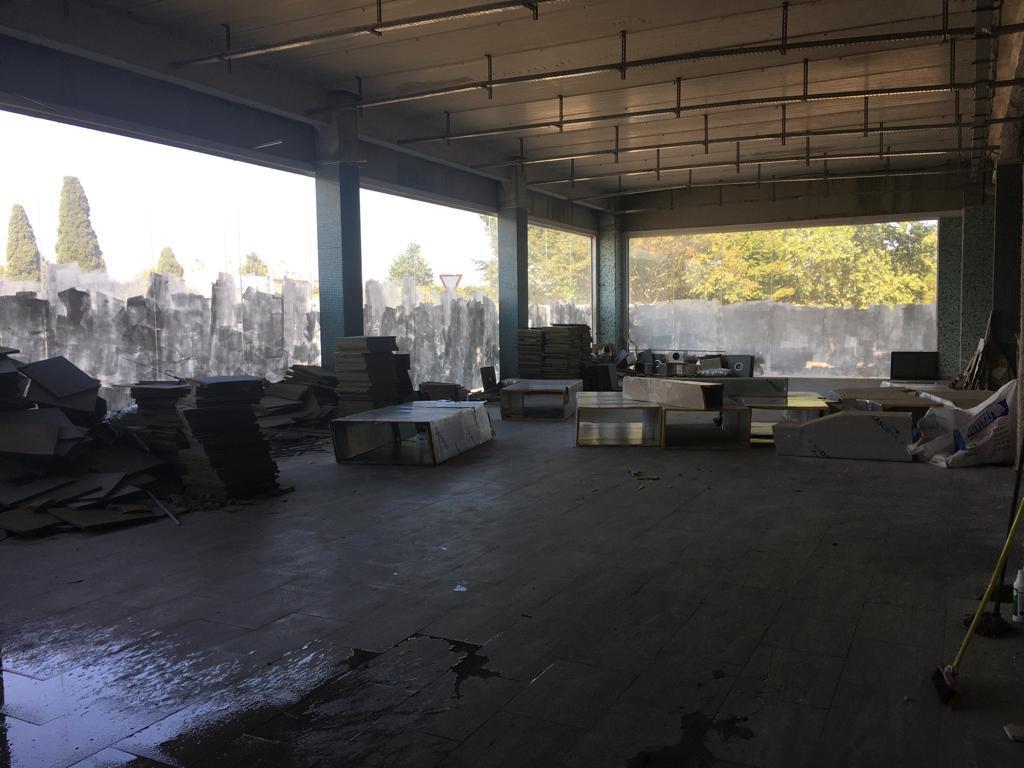 Imagen 5 Local Comercial en alquiler en Girona / Nau industrial de 303m2 al costat de l´Espai Gironés