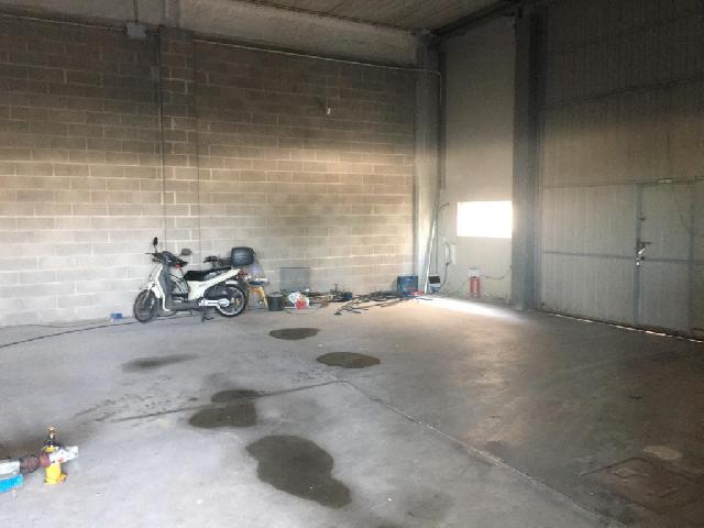 Imagen 7 Inmueble 302615 - Local Comercial en venta en Girona / Naus industrials 603m2 al costat de l´Espai Gironés
