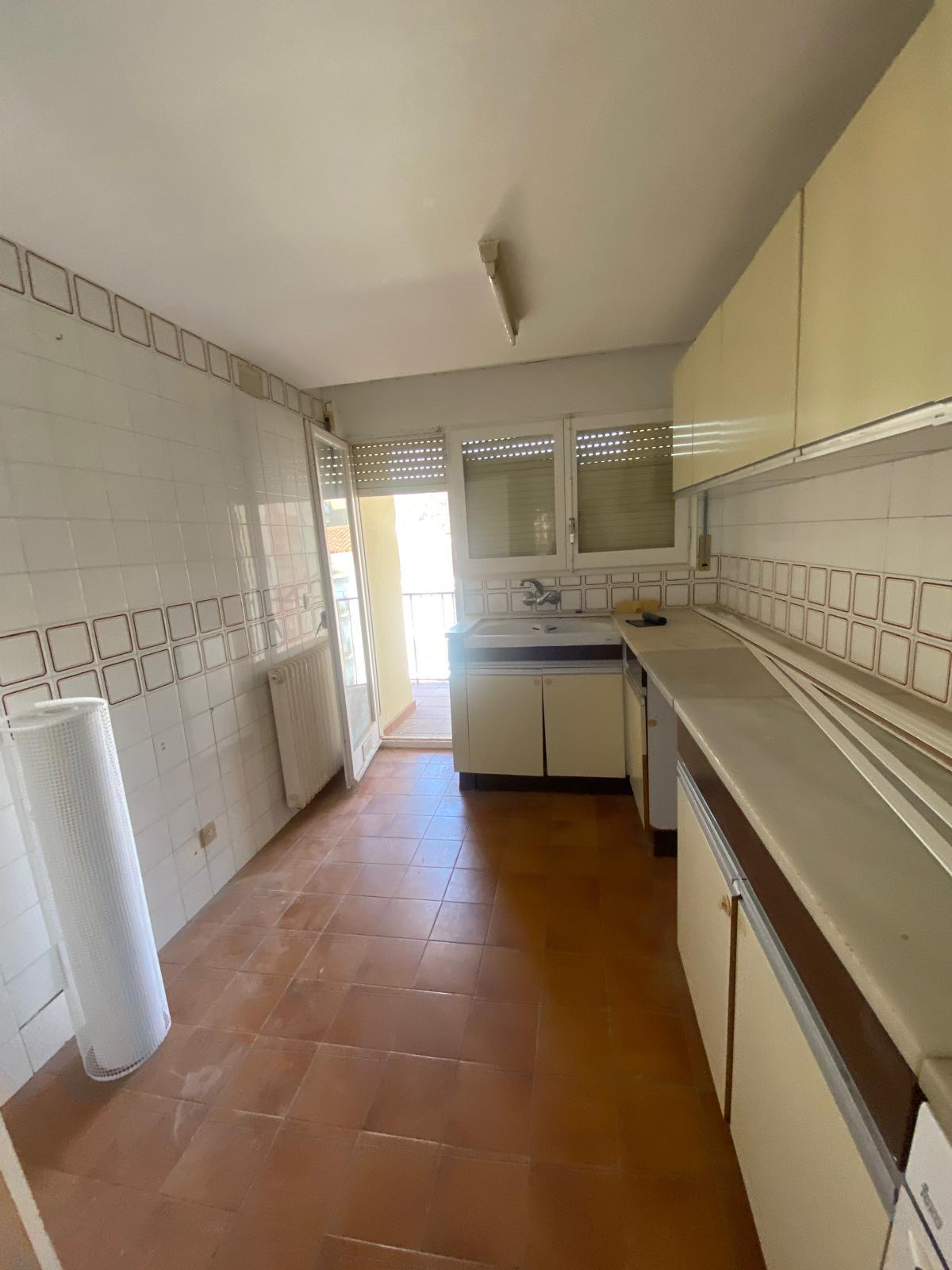 Imagen 11 Ático en venta en Girona / Àtic d´origen de 134m2 al costat del Col.legi La Salle
