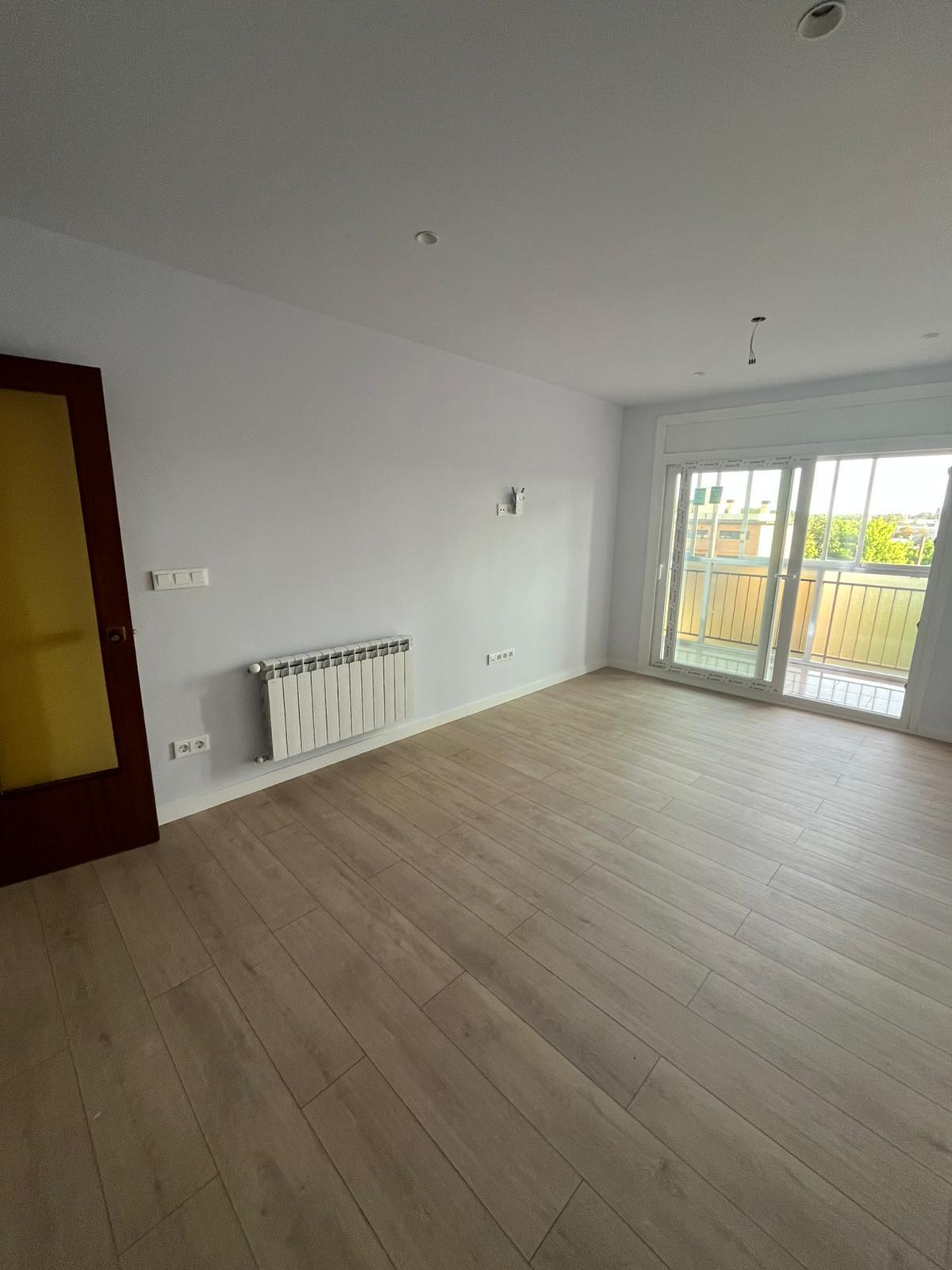 Imagen 1 Piso en venta en Girona / Pis reformat de 102m2 al costat del Geieg 