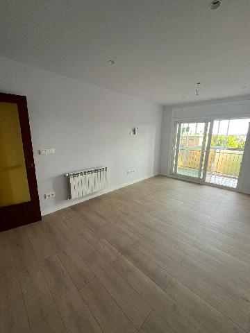 Imagen 1 Inmueble 302895 - Piso en venta en Girona / Pis reformat de 102m2 al costat del Geieg 