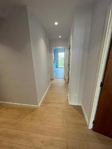 Imagen 2 Inmueble 302895 - Piso en venta en Girona / Pis reformat de 102m2 al costat del Geieg 