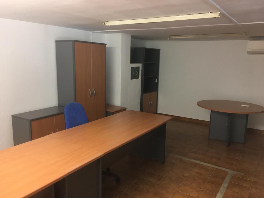 Imagen 7 Local Comercial en venta en Girona / Local comercial de 87m2 al costat del Corte Ingles 