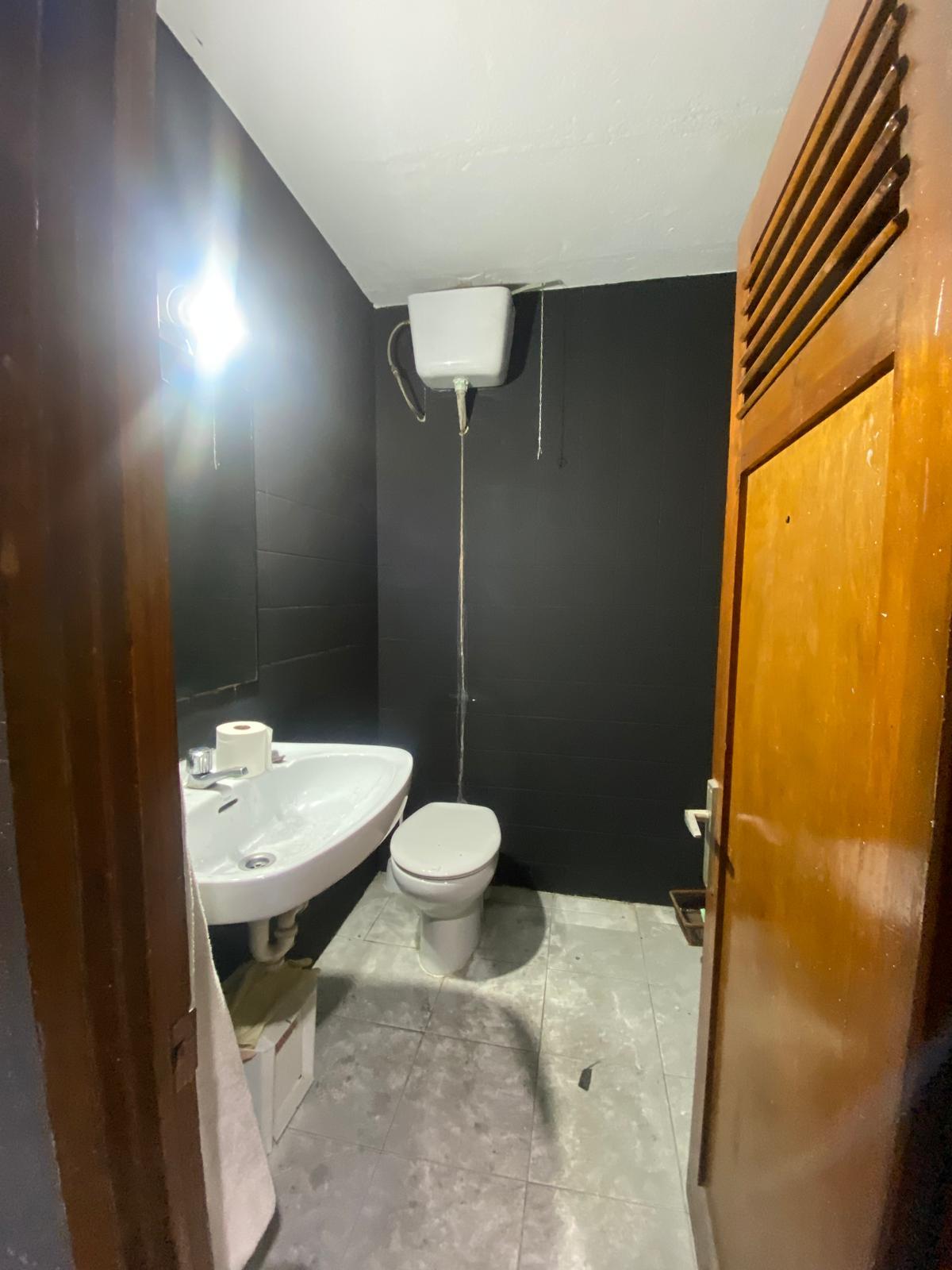 Imagen 6 Local Comercial en venta en Girona / Local comercial de 87m2 al costat del Corte Ingles 