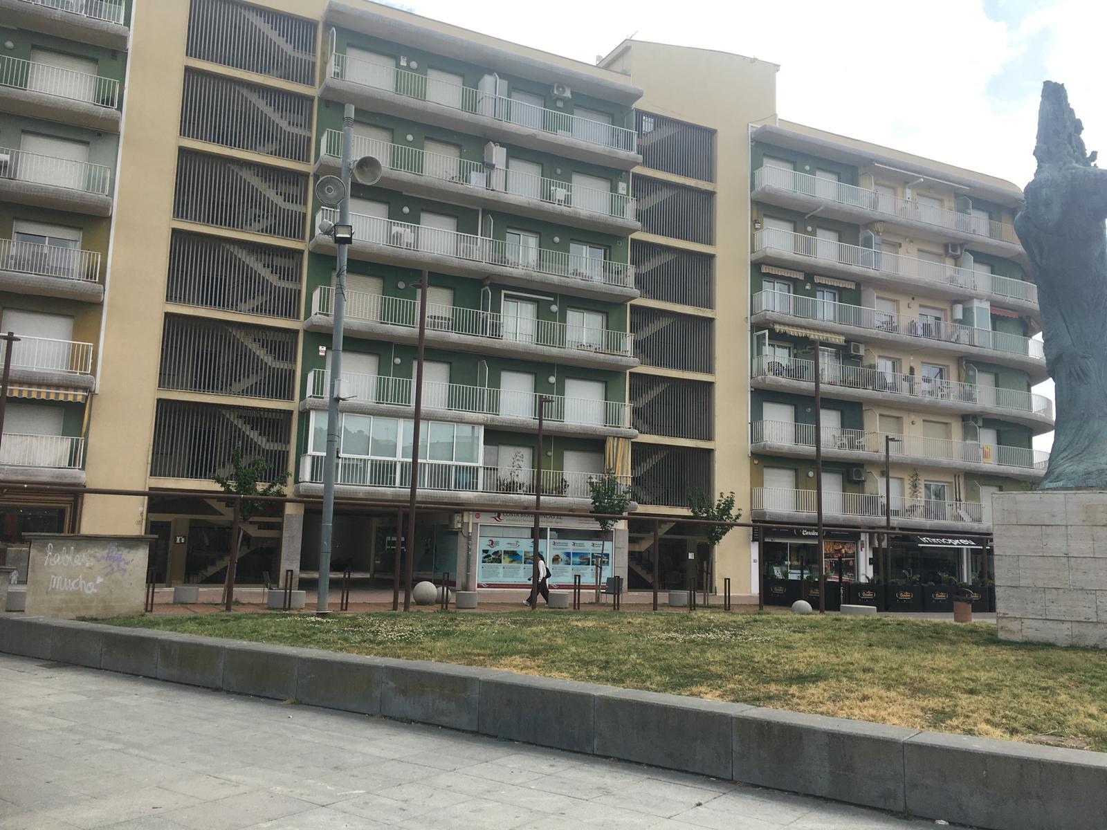 Imagen 19 Piso en alquiler en Castell-platja D´aro / Pis de 53 m2 a les Galeries Albatros de Platja d´Aro