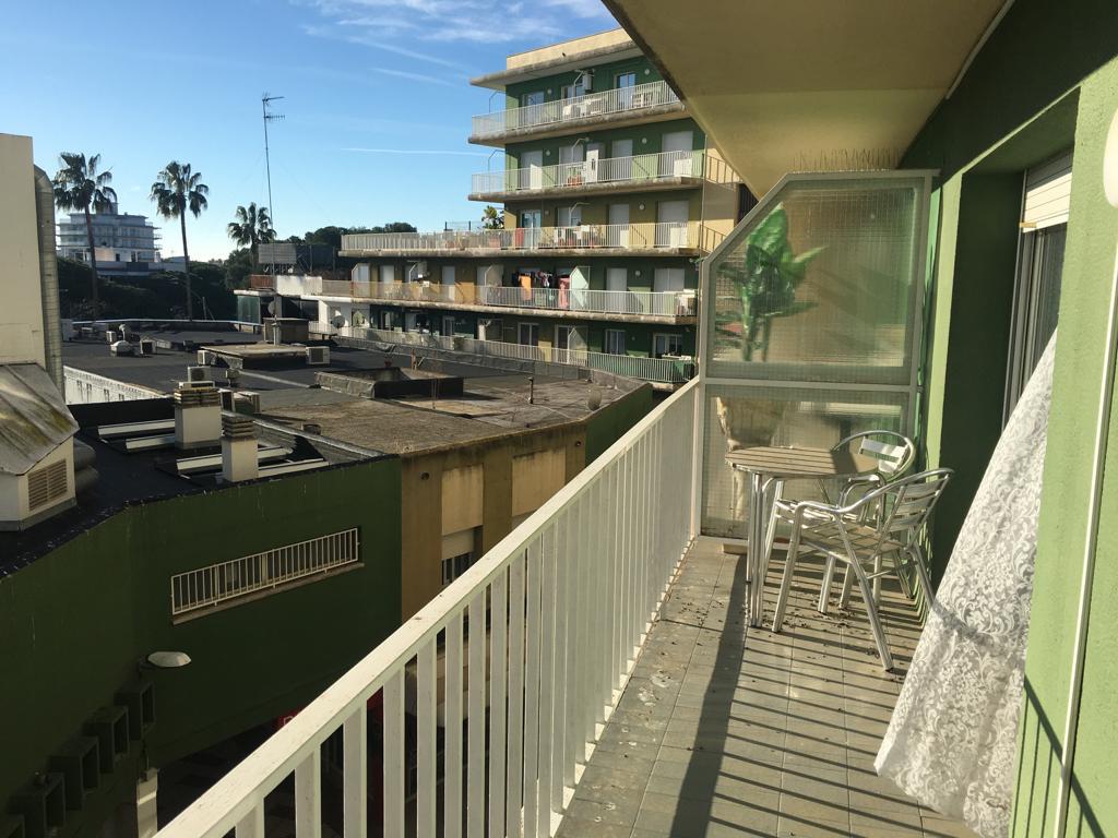 Imagen 1 Piso en alquiler en Castell-platja D´aro / Pis de 53 m2 a les Galeries Albatros de Platja d´Aro