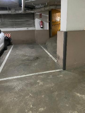 Imagen 3 Inmueble 303297 - Parking Coche en alquiler en Girona / Parking per a cotxe mitjà de 17m2 a Francesc Ciurana