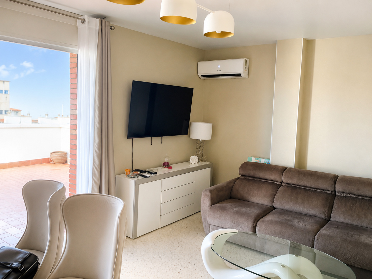 Imagen 4 Ático en venta en Girona / Àtic reformat de 84m2 al costat del Geieg de St. Narcis
