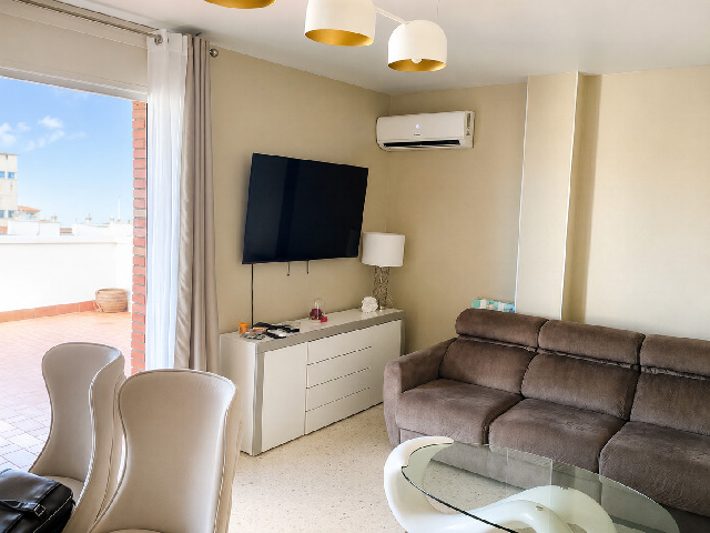 Imagen 4 Inmueble 303343 - Ático en venta en Girona / Àtic reformat de 84m2 al costat del Geieg de St. Narcis