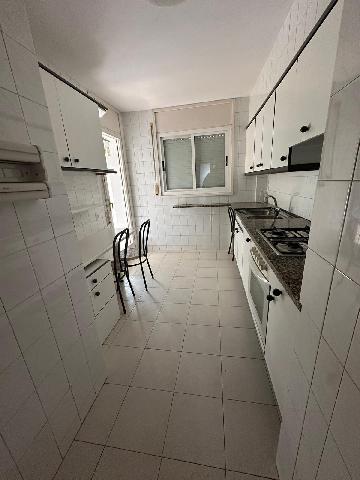 Imagen 7 Inmueble 303376 - Piso en alquiler en Girona / Pis de 108 m²  al costat del Col-legi Masmitjà.