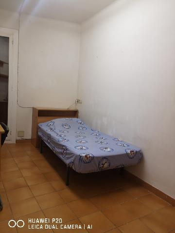 Imagen 8 Inmueble 303385 - Apartamento en alquiler en Girona / Pis centric al costat de la plaça del Mercat del Lleo