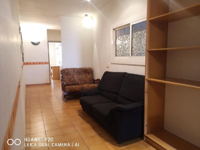 Imagen 3 Inmueble 303385 - Apartamento en alquiler en Girona / Pis centric al costat de la plaça del Mercat del Lleo