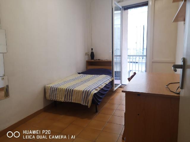 Imagen 11 Inmueble 303385 - Apartamento en alquiler en Girona / Pis centric al costat de la plaça del Mercat del Lleo